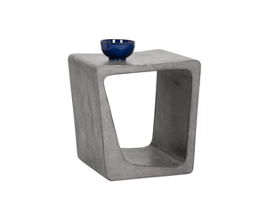 Darwin End Table - sturdy tables for outdoor spaces | Image 1 | InSTYLE Home & Rugs