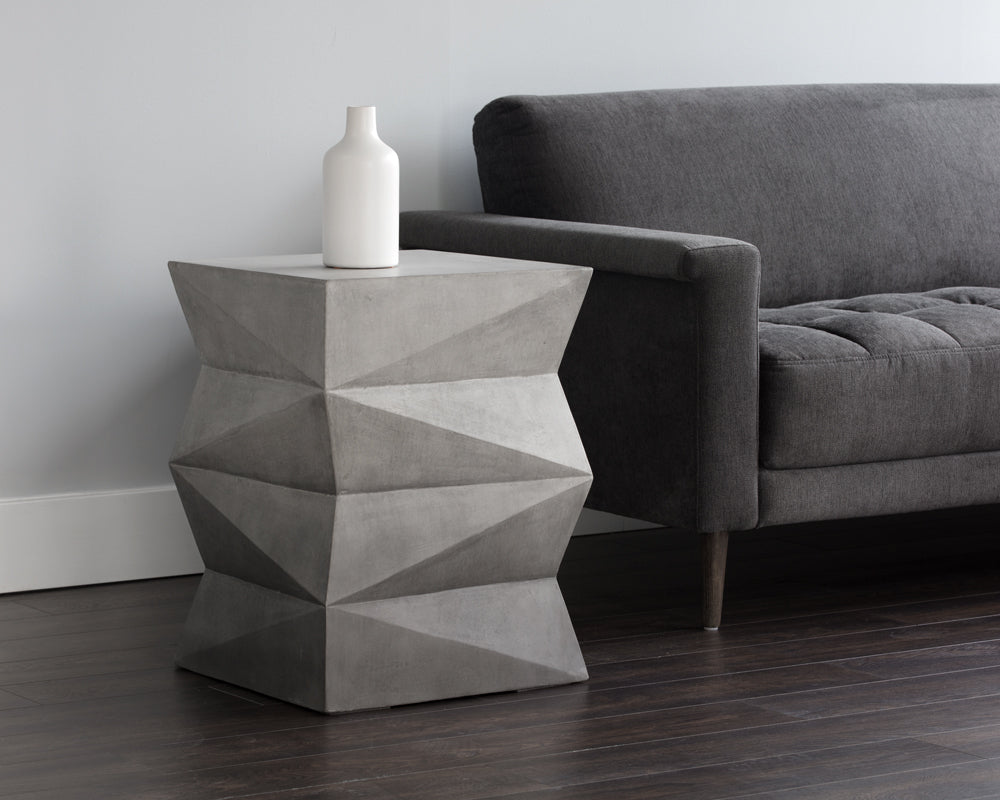Niran End Table - functional tables for gardens | Image 2 | InSTYLE Home & Rugs
