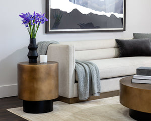 Bernaby End Table - functional design with style | Image 8 | InSTYLE Home & Rugs