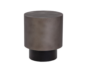 Bernaby End Table - functional design with style | Image 6 | InSTYLE Home & Rugs