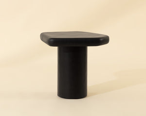 Detti End Table - sturdy tables for outdoor spaces | Image 1 | InSTYLE Home & Rugs