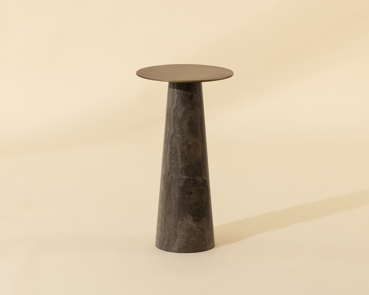 Aditi End Table - accent tables for living rooms | Image 1 | InSTYLE Home & Rugs