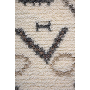 Montrose - stylish rug with modern patterns for a chic home decor | Image 3 | InSTYLE Home & Rugs