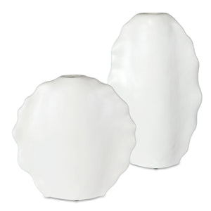 Ruffled Feathers Indoor-Outdoor Vases, White, S/2 - decor accents and accessories for every room | Image 2 | InSTYLE Home & Rugs