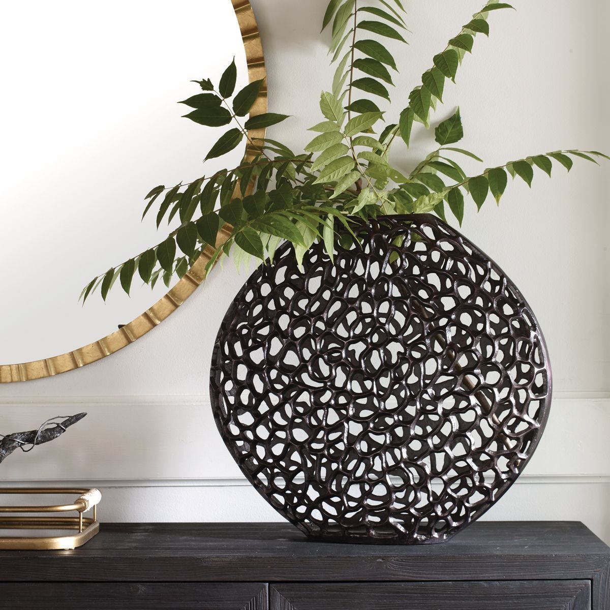 Web Vase - elegant vase for adding a touch of style to any room | Image 1 | InSTYLE Home & Rugs