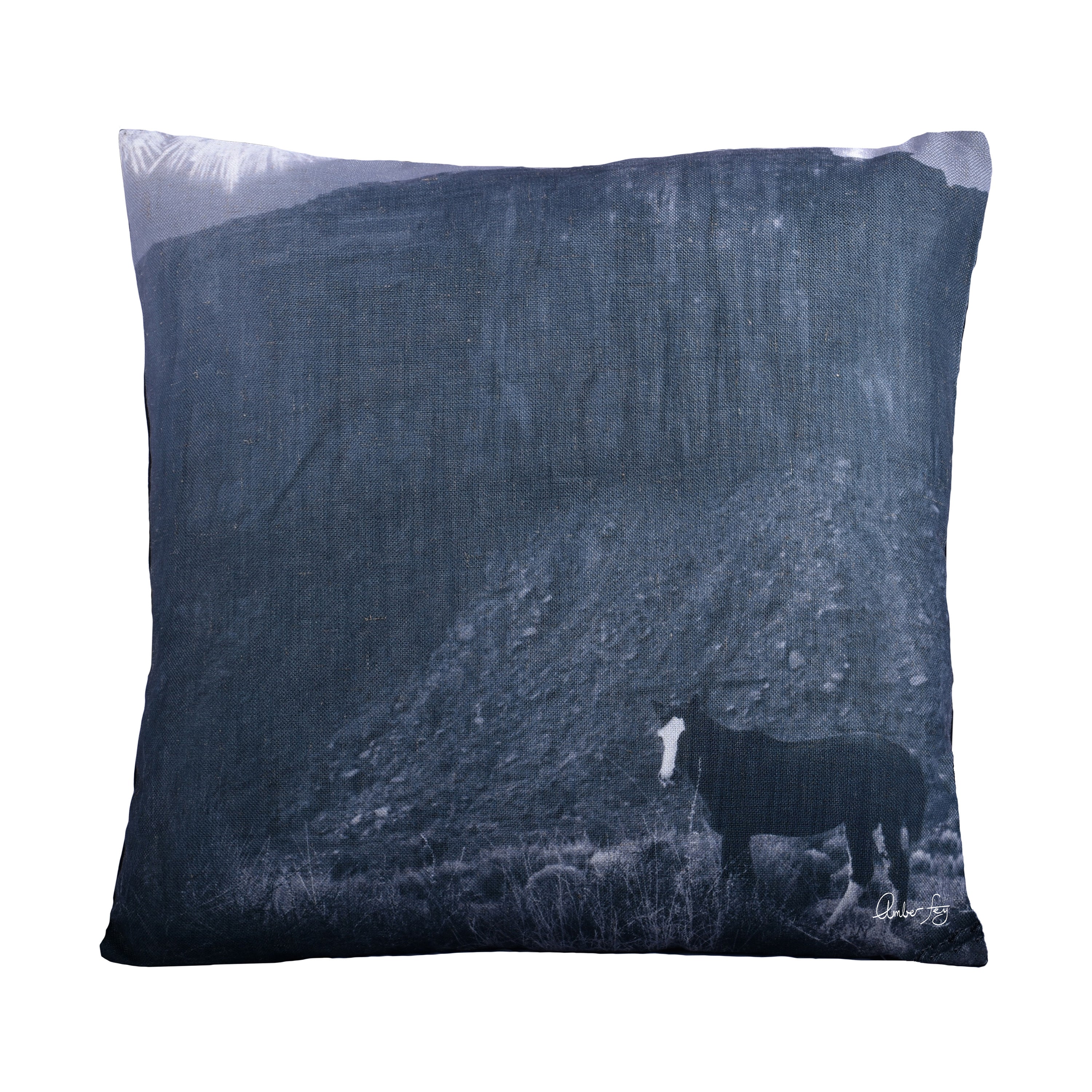 Ellen - premium pillow for luxurious comfort and restful sleep | Image 1 | InSTYLE Home & Rugs