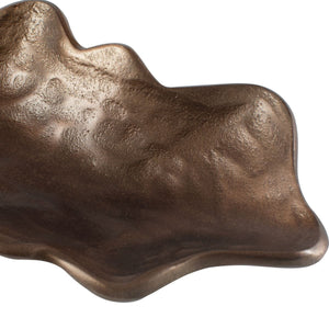 Frond Indoor-Outdoor Tray - perfect for serving or as a decorative centerpiece | Image 5 | InSTYLE Home & Rugs
