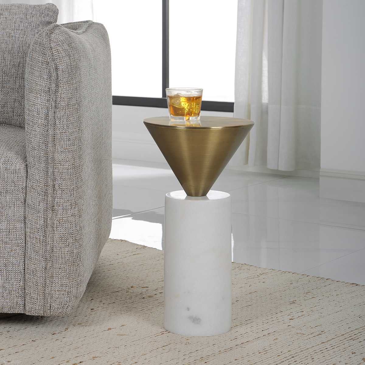 Top Hat Drink Table, Brass - functional design with style | Image 1 | InSTYLE Home & Rugs