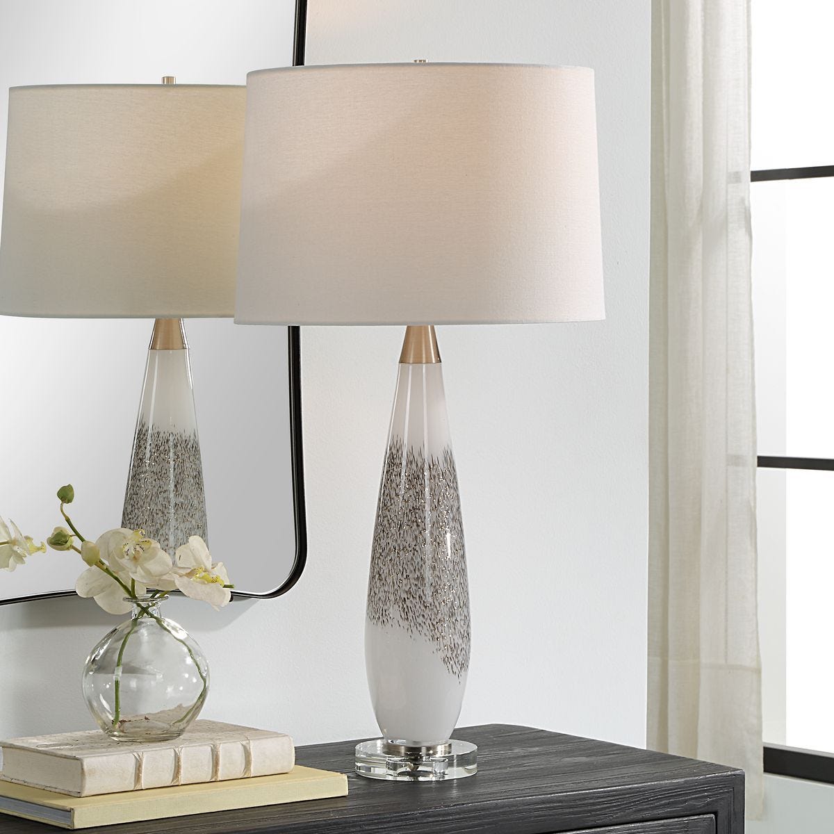 Quinn Table Lamp - chic table lamp for any room | Image 1 | InSTYLE Home & Rugs