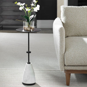 Kincaid Drink Table - contemporary end table for sofas | Image 3 | InSTYLE Home & Rugs