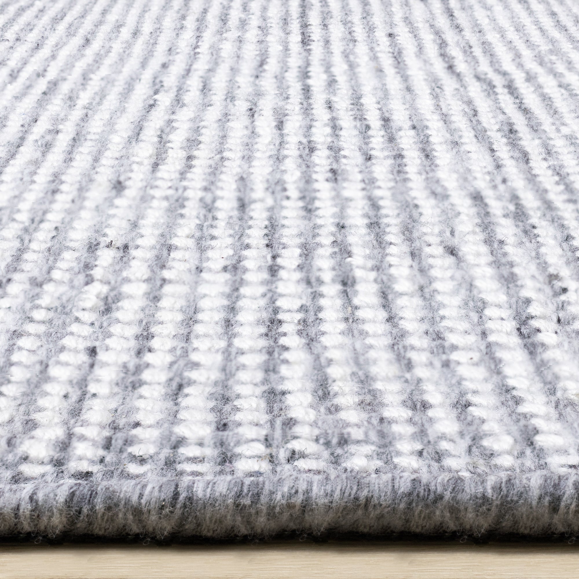 Build Rug - soft rug for adding comfort and warmth to any room | Image 2 | InSTYLE Home & Rugs