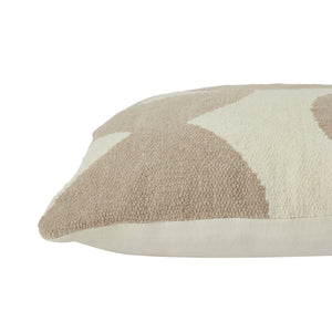 Ferla* - premium pillow for luxurious comfort and restful sleep | Image 3 | InSTYLE Home & Rugs
