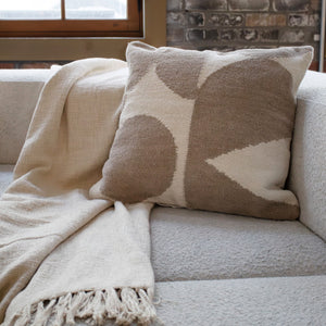 Ferla* - premium pillow for luxurious comfort and restful sleep | Image 7 | InSTYLE Home & Rugs