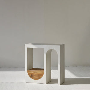 Columbus Console - elegant console table for modern living room decor | Image 4 | InSTYLE Home & Rugs
