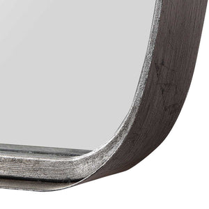 Mirror W00436 - perfect for enhancing light and creating a sense of space | Image 3 | InSTYLE Home & Rugs
