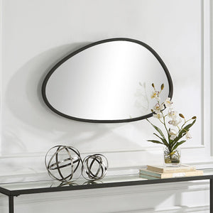 Mirror W00557 - perfect for enhancing light and creating a sense of space | Image 13 | InSTYLE Home & Rugs