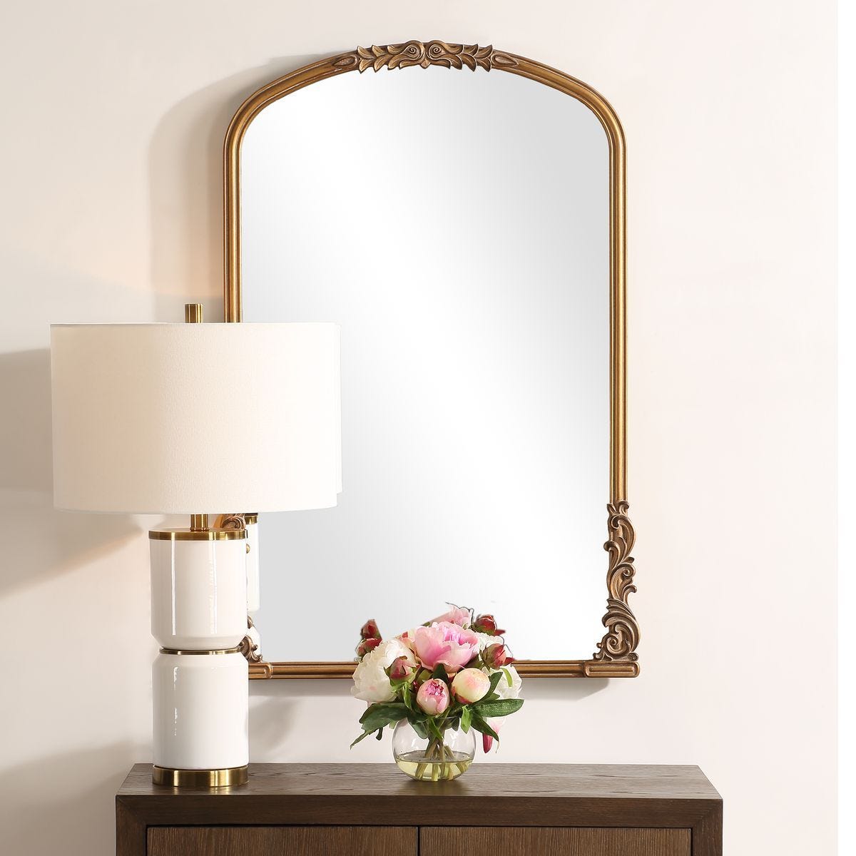 Mirror W00623 - perfect for enhancing light and creating a sense of space | Image 1 | InSTYLE Home & Rugs