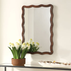 Mirror W00639 - perfect for enhancing light and creating a sense of space | Image 3 | InSTYLE Home & Rugs