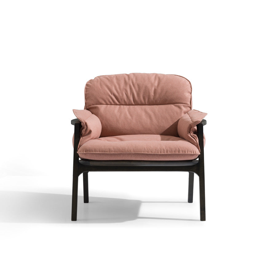 S033 COMO ARMCHAIR - luxurious and stylish options for any space | Image 1 | InSTYLE Home & Rugs