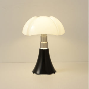 Pipistrello Table Lamp | Image 3 | InSTYLE Home & Rugs