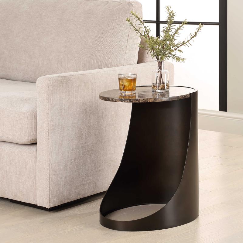 Welling Side Table - perfect for holding drinks, lamps, and other essentials | Image 1 | InSTYLE Home & Rugs