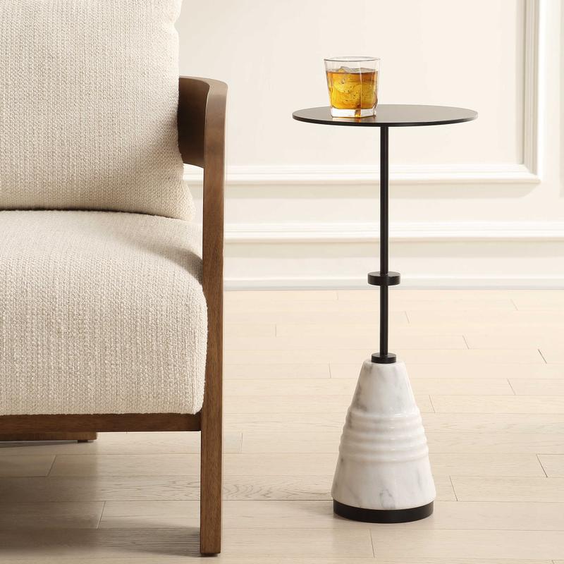 Kincaid Drink Table - contemporary end table for sofas | Image 1 | InSTYLE Home & Rugs