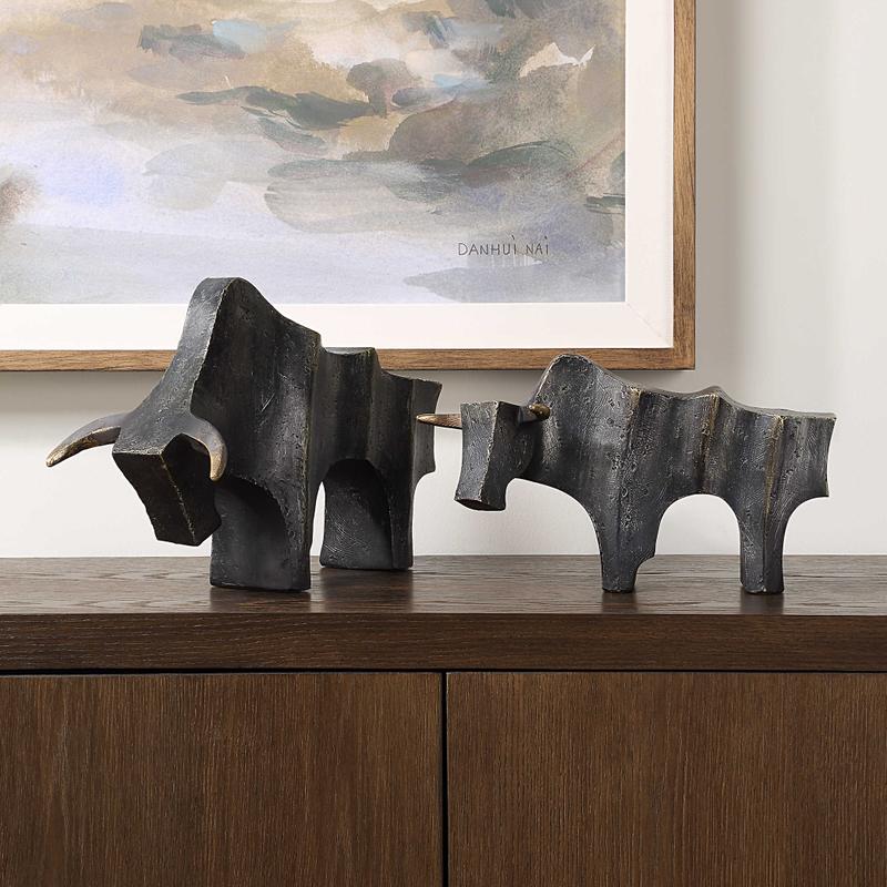 Regal Bull Sculptures, S/2 - stylish home accessories to complete your decor | Image 1 | InSTYLE Home & Rugs