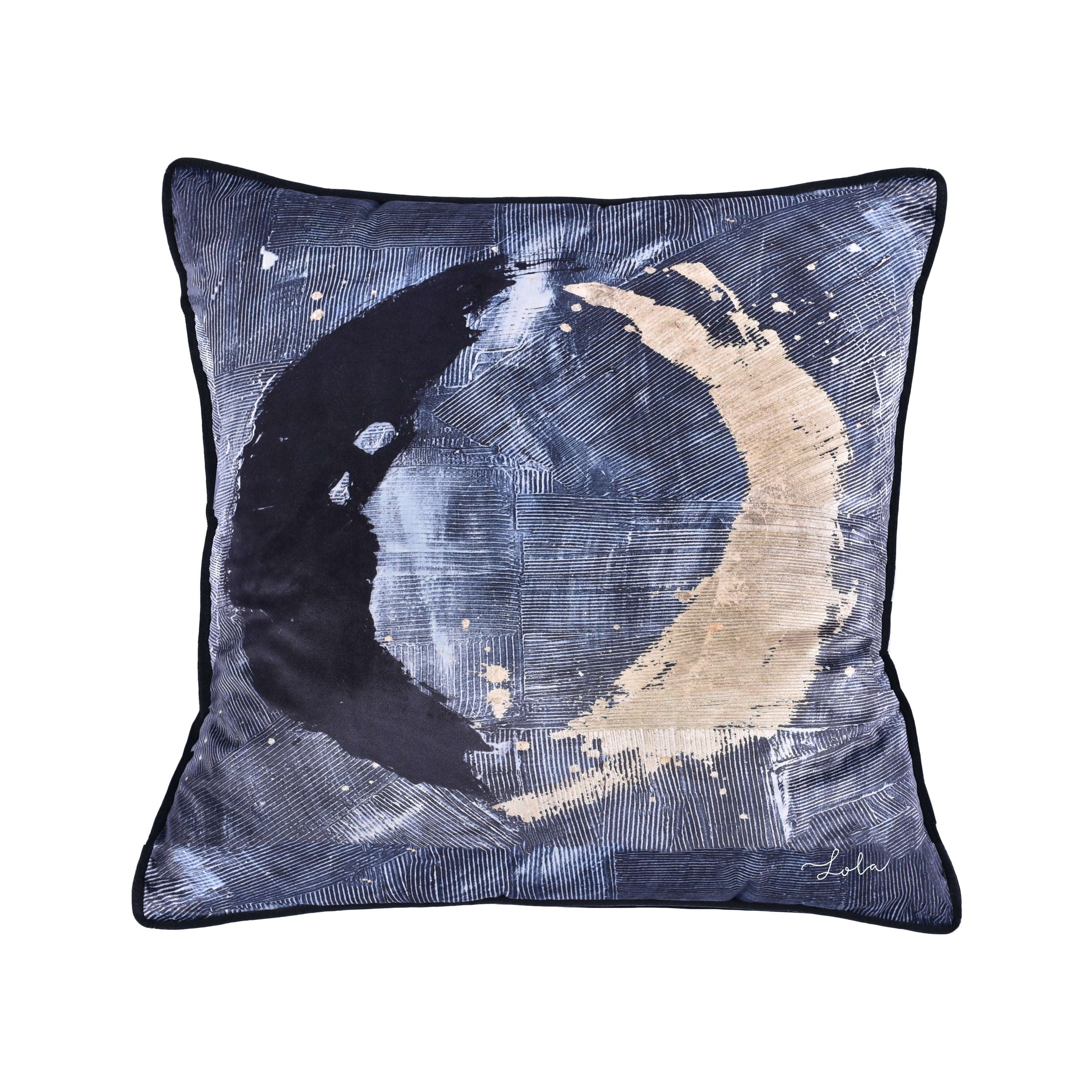 Novella - premium pillow for luxurious comfort and restful sleep | Image 1 | InSTYLE Home & Rugs