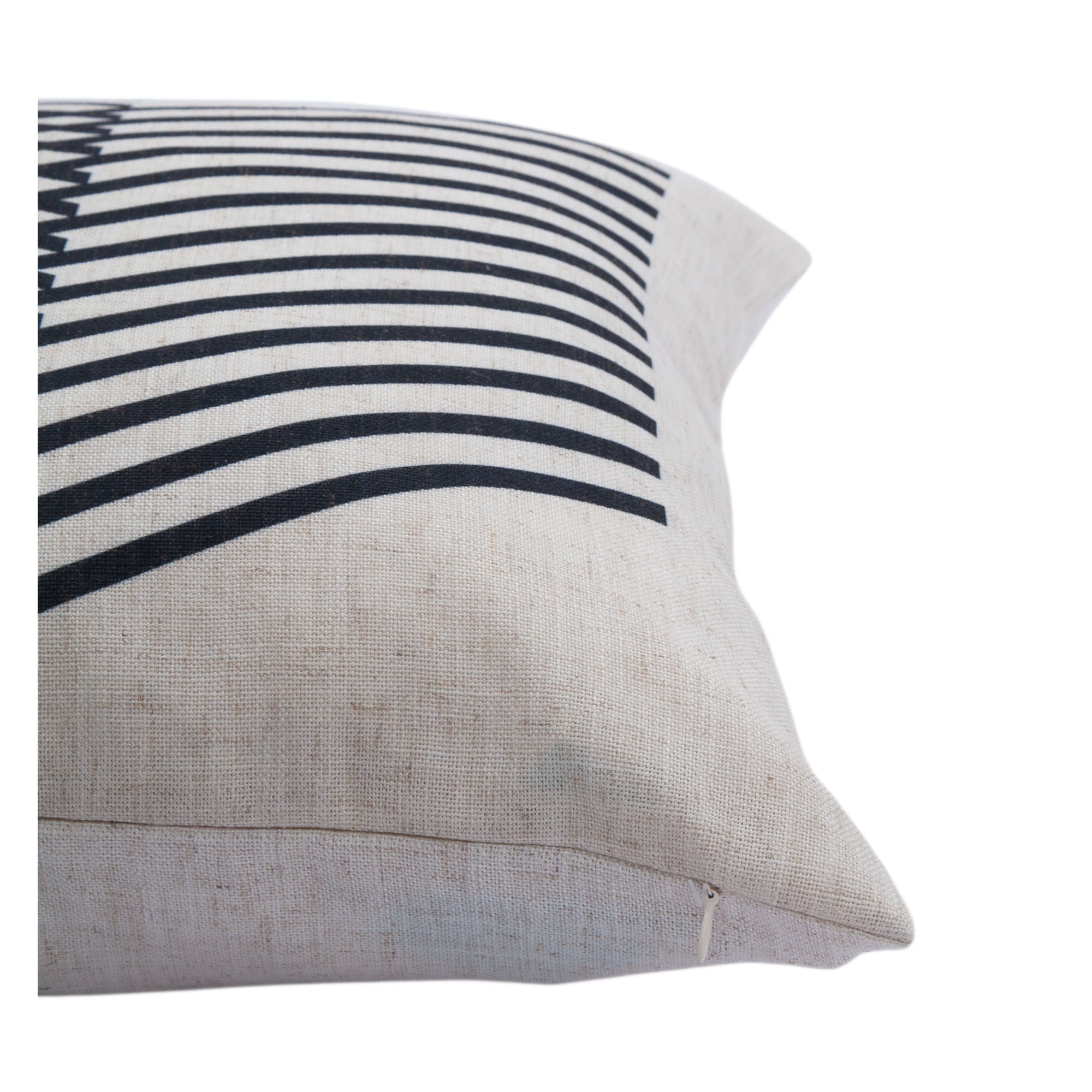 Mayes - cozy pillow to enhance your sleep and comfort | Image 2 | InSTYLE Home & Rugs