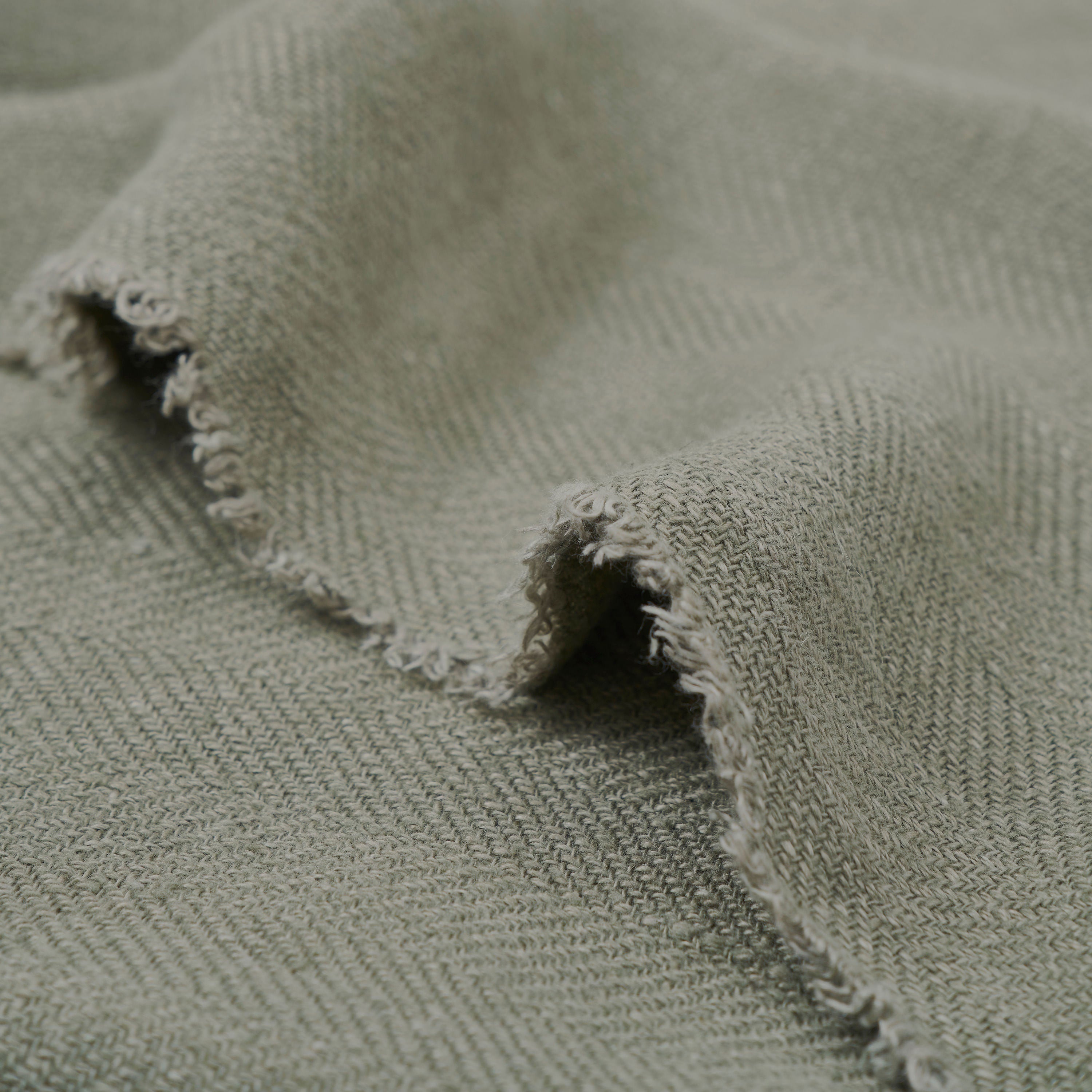 Vernier* - premium pillow for luxurious comfort and restful sleep | Image 2 | InSTYLE Home & Rugs