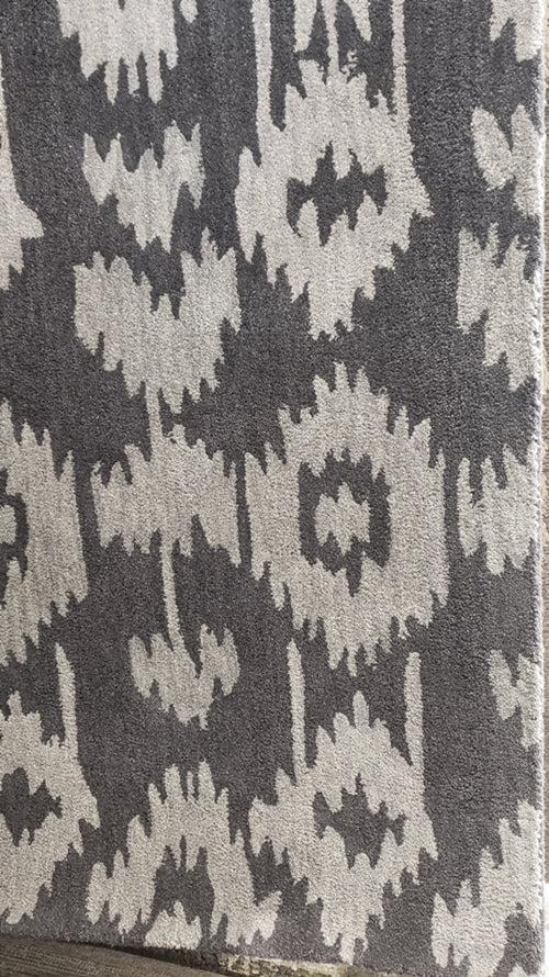 Mida Rug - www.instylehome.ca