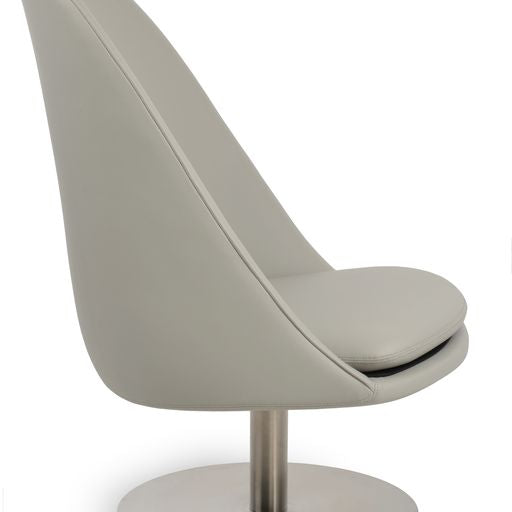 Avanos Lounge Round - perfect for creating cozy seating areas in your living space | Image 2 | InSTYLE Home & Rugs