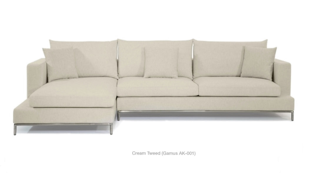 Simena Sectional - perfect for family gatherings and movie nights | Image 1 | InSTYLE Home & Rugs