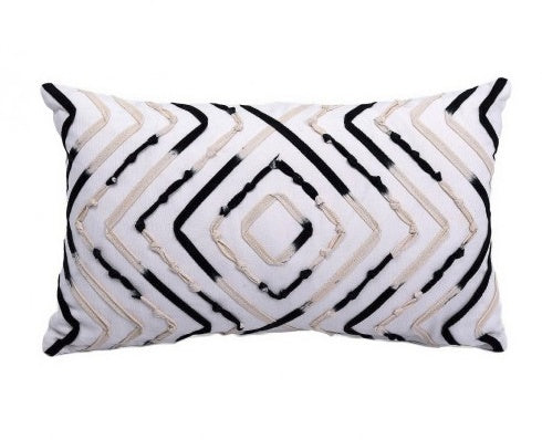 Mandala Pillow - www.instylehome.ca