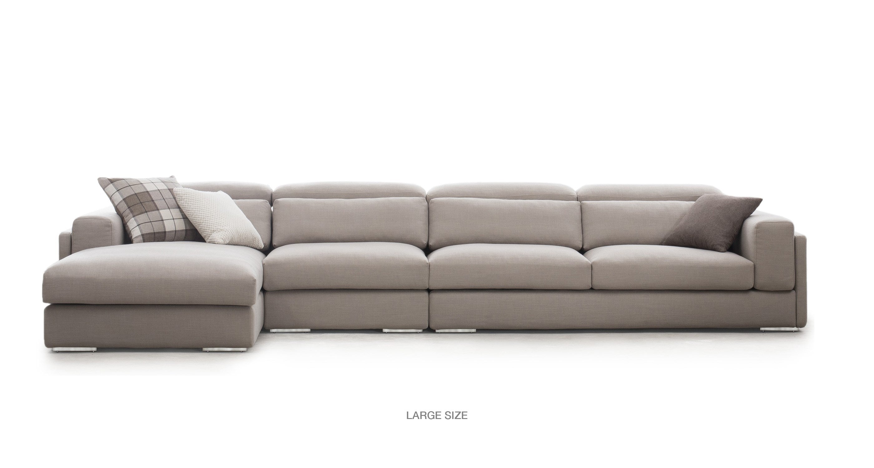 Hollywood Sectional - perfect for family gatherings and movie nights | Image 15 | InSTYLE Home & Rugs