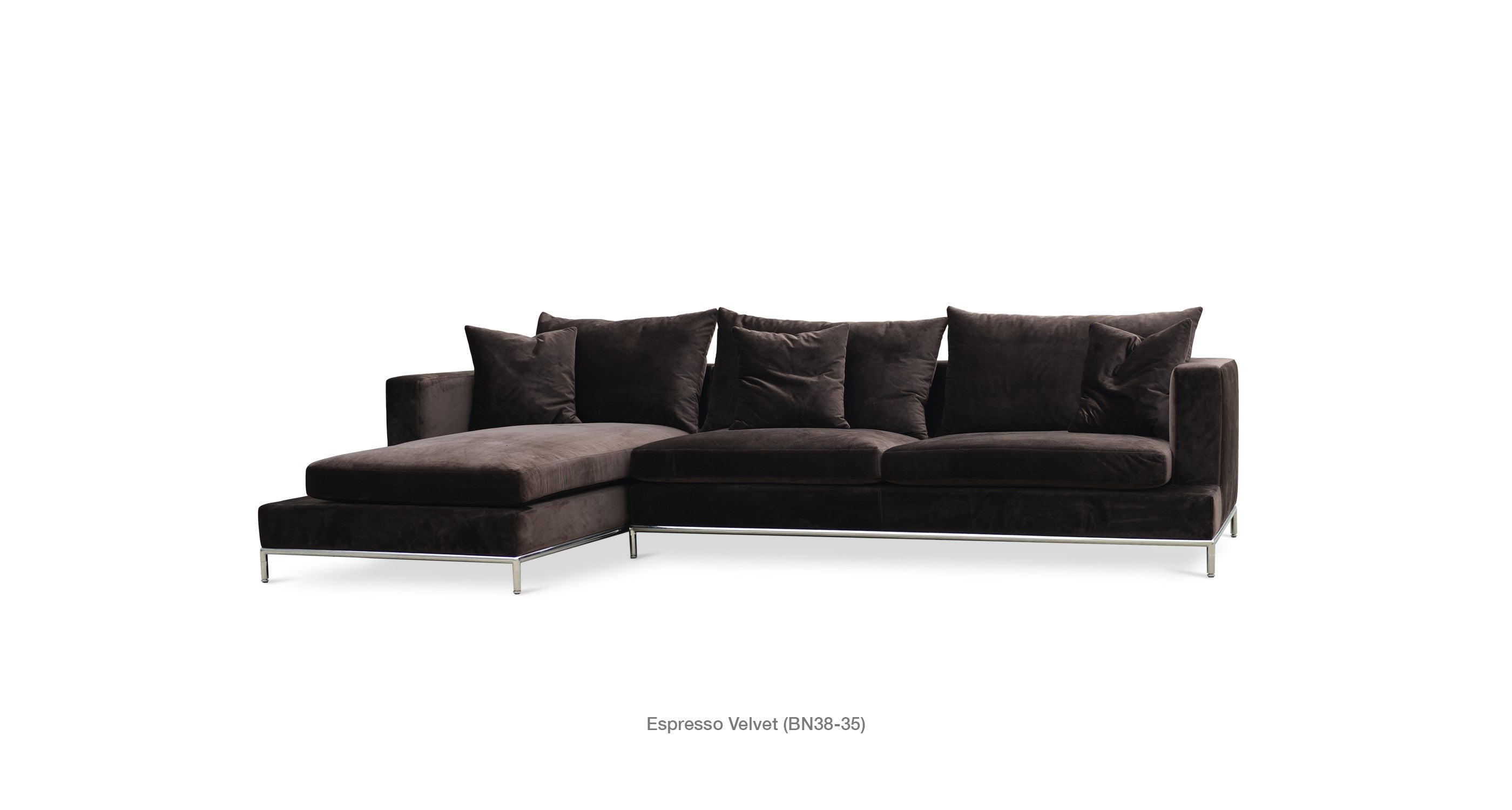 Simena Sectional - perfect for family gatherings and movie nights | Image 12 | InSTYLE Home & Rugs