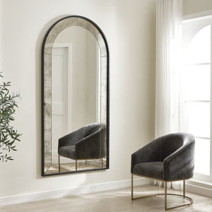 Marlowe Arch Mirror - elegant and functional accent pieces for any room | Image 3 | InSTYLE Home & Rugs