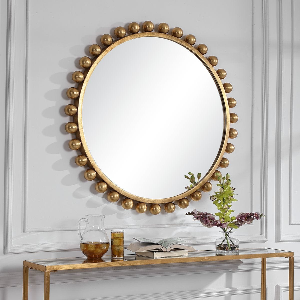 Cyra Round Mirror, Gold - full-length mirror for creating the illusion of space and light | Image 6 | InSTYLE Home & Rugs