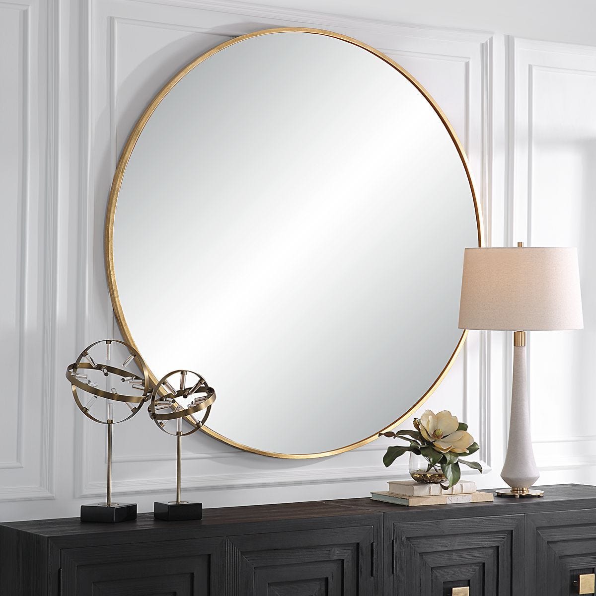 Junius Large Round Mirror, Gold - full-length mirror for creating the illusion of space and light | Image 3 | InSTYLE Home & Rugs