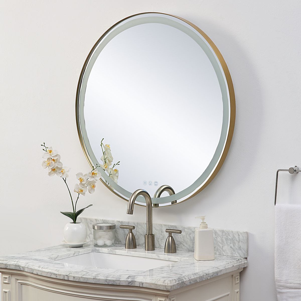 Crofton Lighted Round Mirror, Brass - elegant mirror for adding style and light to any room | Image 4 | InSTYLE Home & Rugs