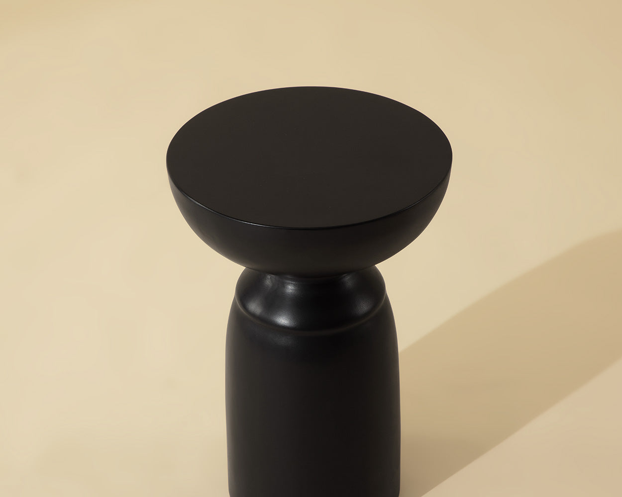 Goya End Table - perfect for patio accents | Image 3 | InSTYLE Home & Rugs