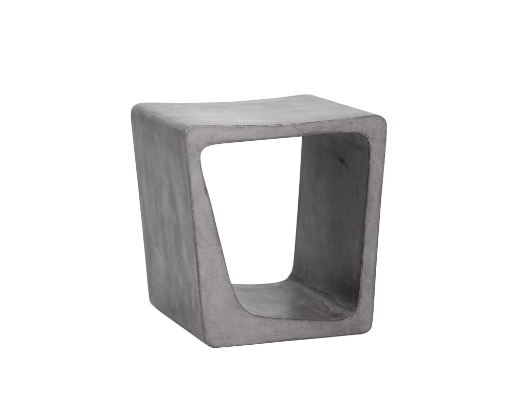 Darwin End Table - sturdy tables for outdoor spaces | Image 3 | InSTYLE Home & Rugs