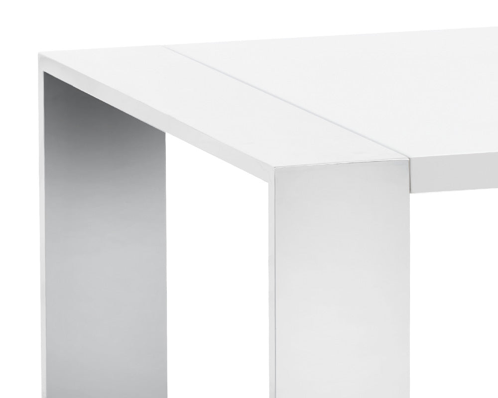 Dalton End Table - functional design with style | Image 5 | InSTYLE Home & Rugs