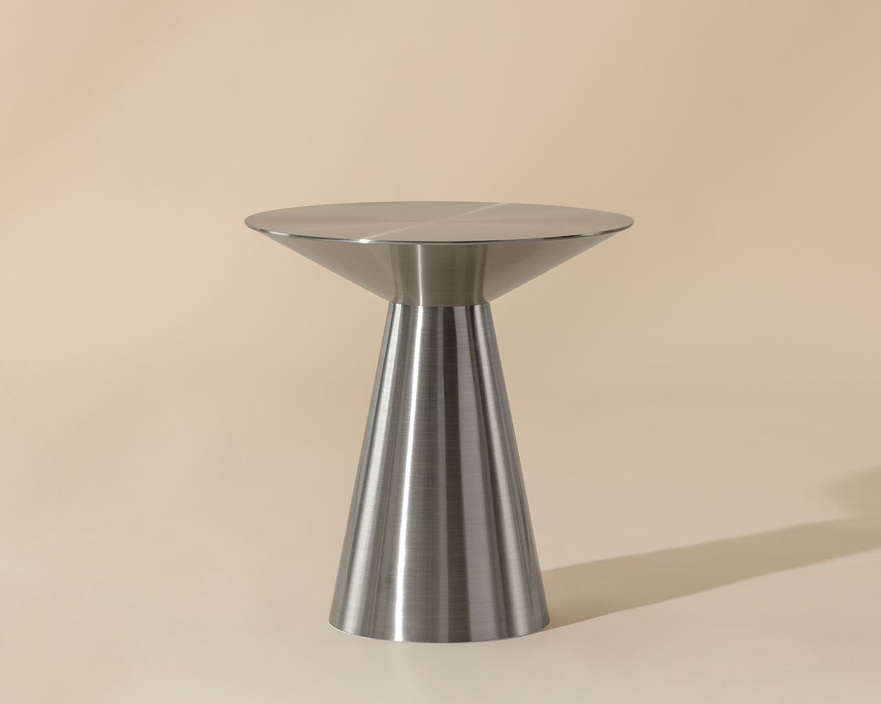 Carmel End Table - accent tables for living rooms | Image 1 | InSTYLE Home & Rugs