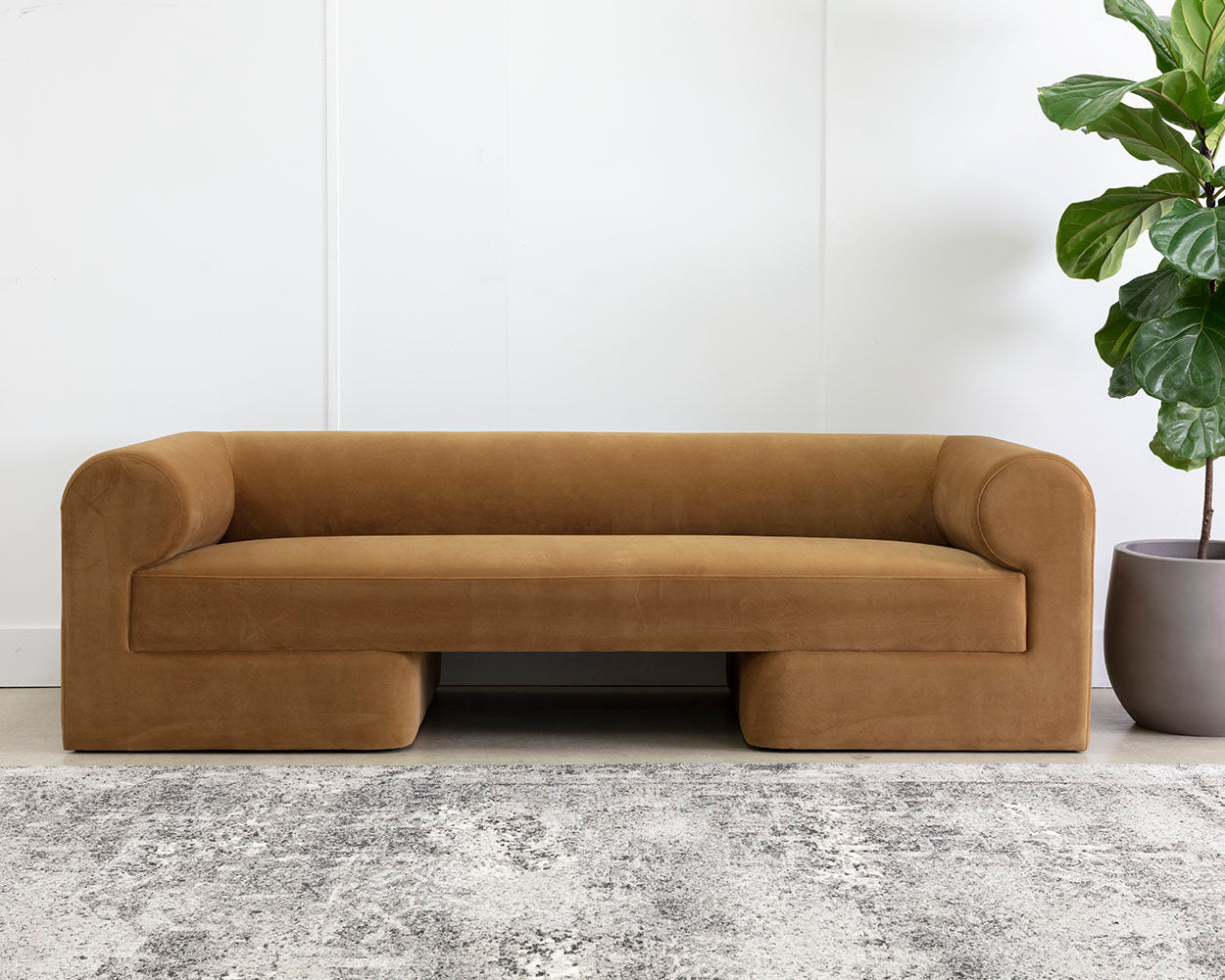Ionic Sofa - luxury sofas for any space | Image 4 | InSTYLE Home & Rugs