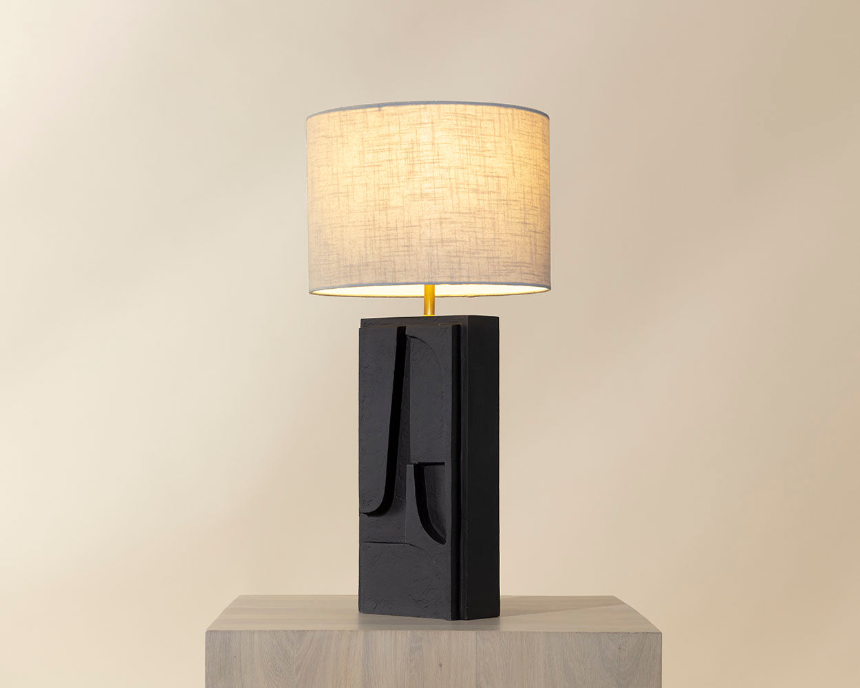 Dirsan Table Lamp - chic table lamps for any room | Image 4 | InSTYLE Home & Rugs