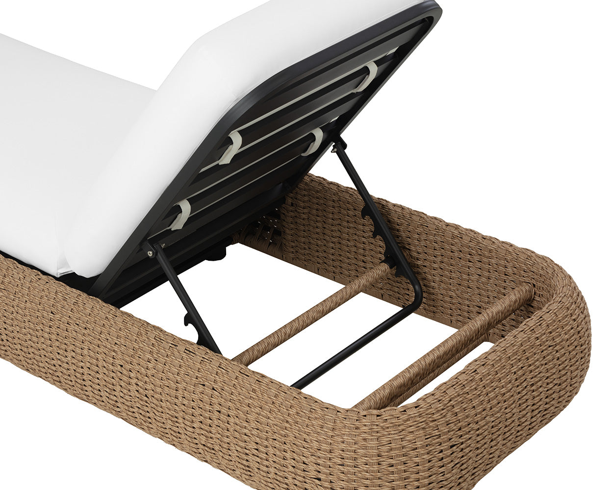 Barcelona Lounger - comfortable loungers for relaxation | Image 7 | InSTYLE Home & Rugs