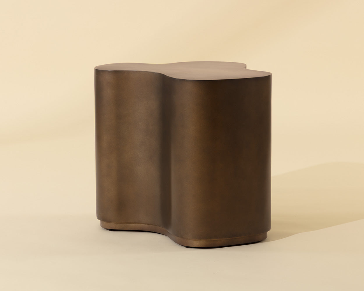 Boise Side Table - functional design with style | Image 1 | InSTYLE Home & Rugs