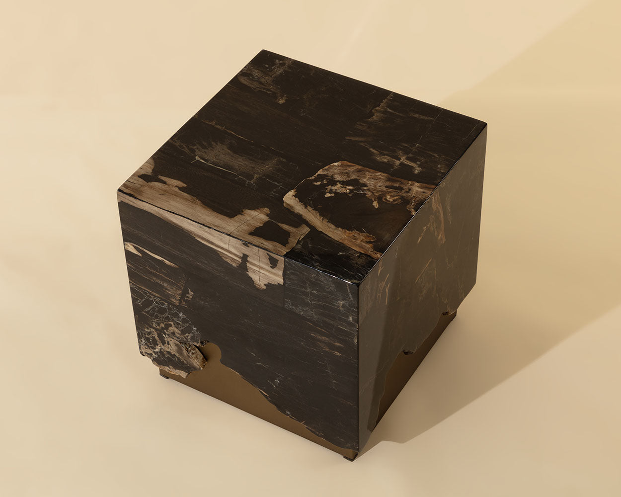 Truett End Table - contemporary end tables for sofas | Image 4 | InSTYLE Home & Rugs