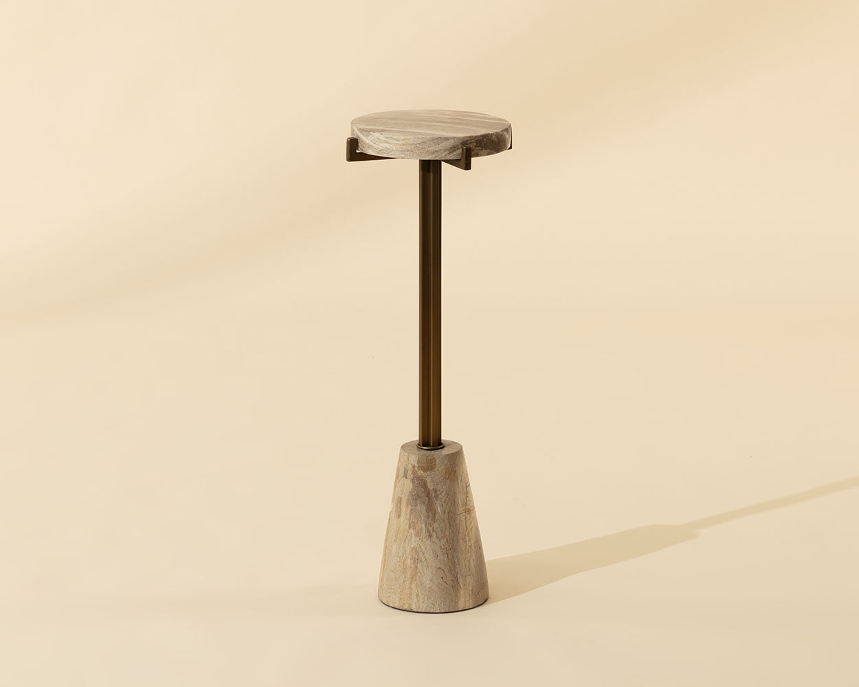 Tamlin End Table - functional design with style | Image 2 | InSTYLE Home & Rugs
